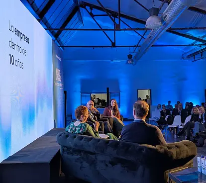 White Mirror 2025: el espejo en blanco donde se refleja lo que aún está por llegar